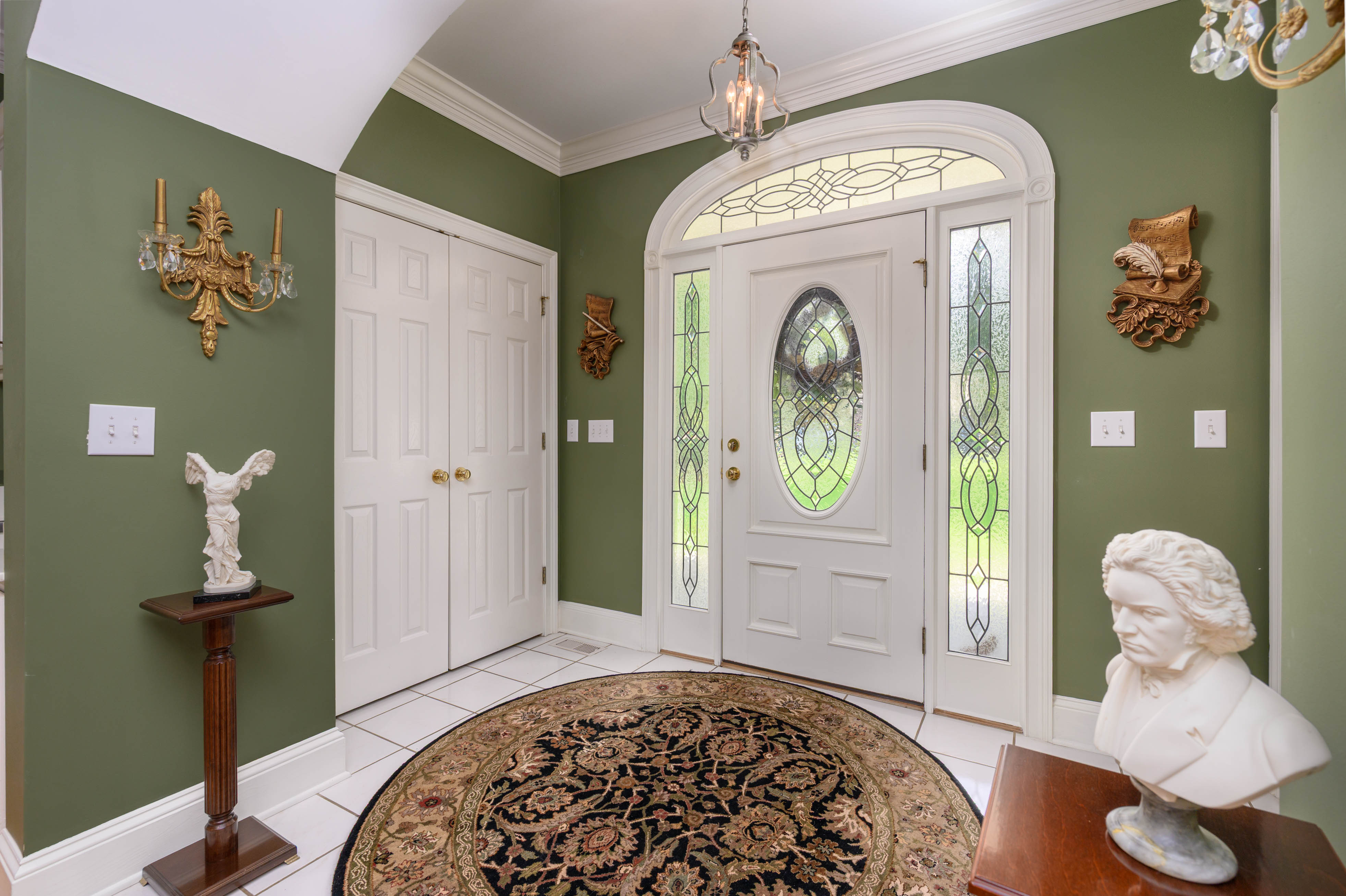 1811 Snug Harbor Drive image 7